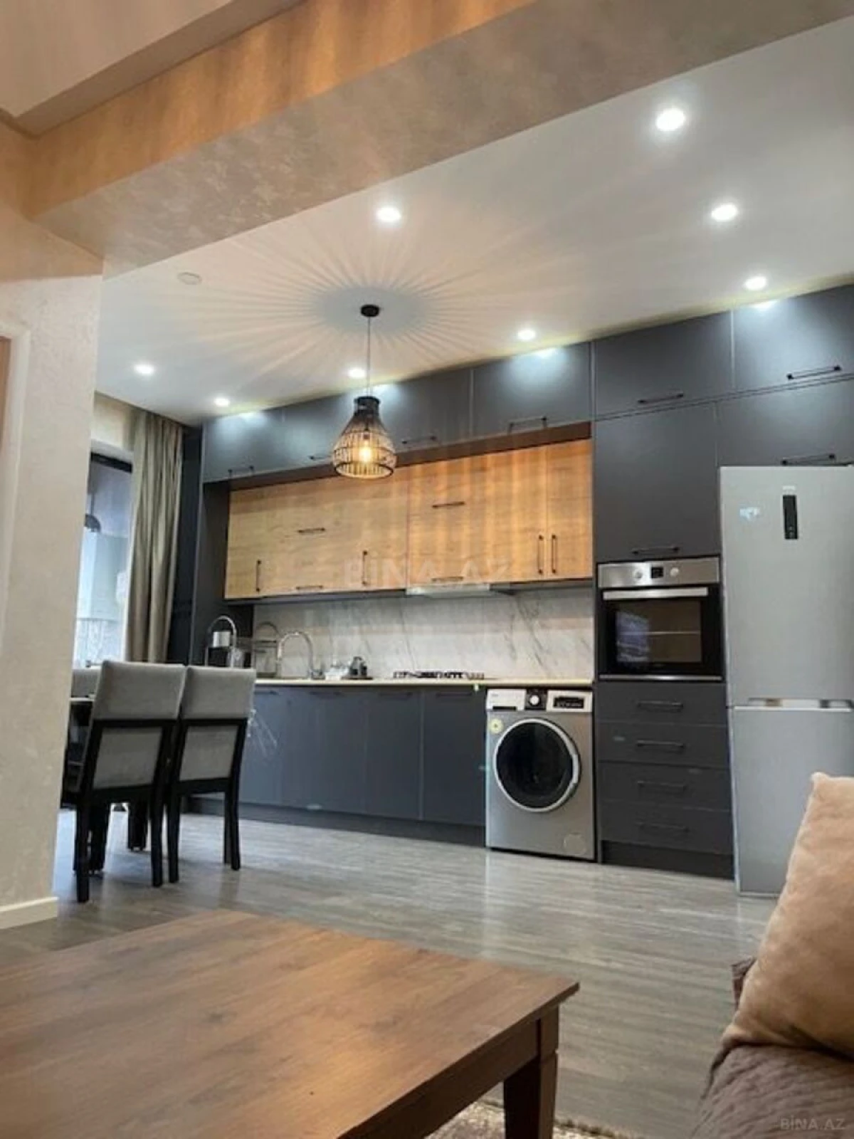 Kirayə verilir 2 otaqlı mənzil 55 m²