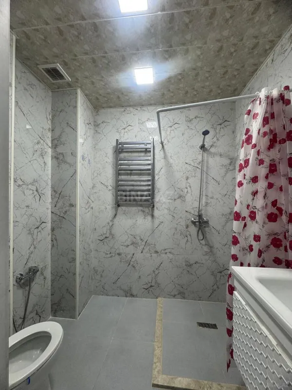 Kirayə verilir 2 otaqlı mənzil 50 m²