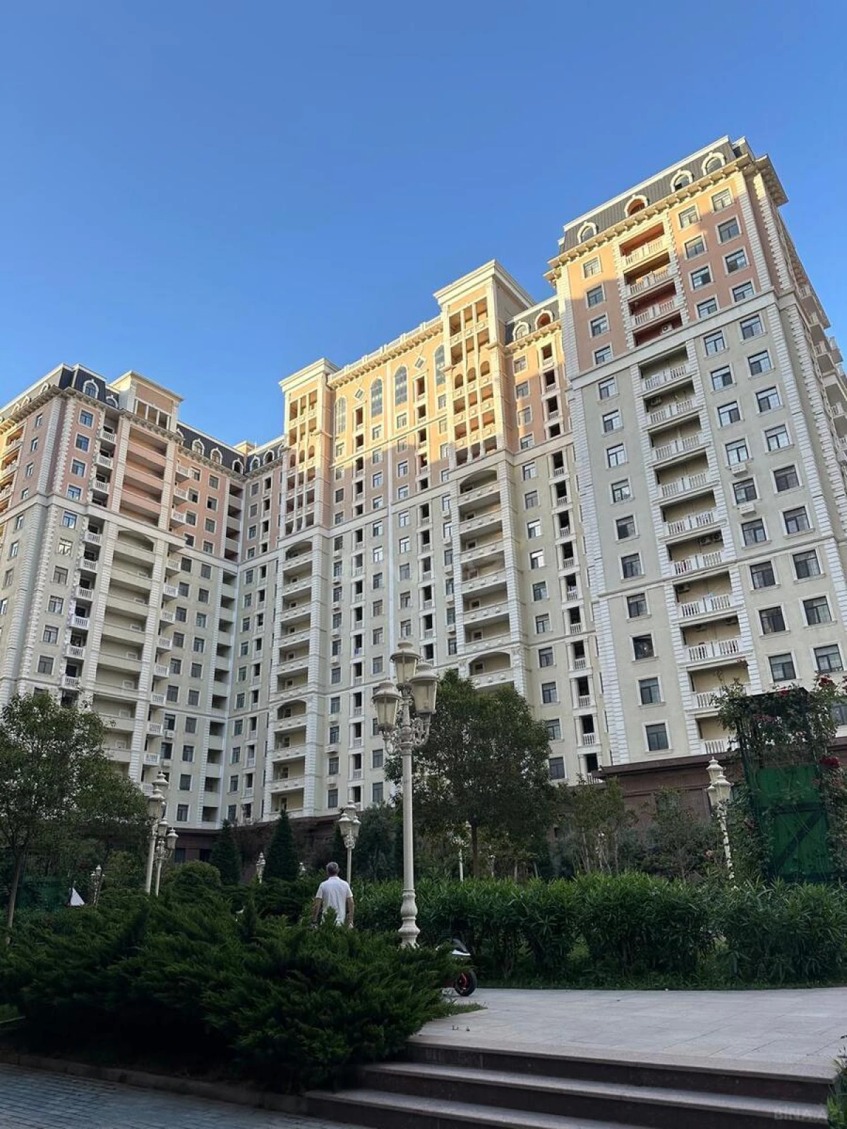 Kirayə verilir 3 otaqlı mənzil 100 m²