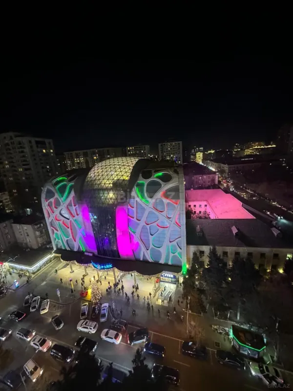 Kirayə verilir 2 otaqlı mənzil 80 m²