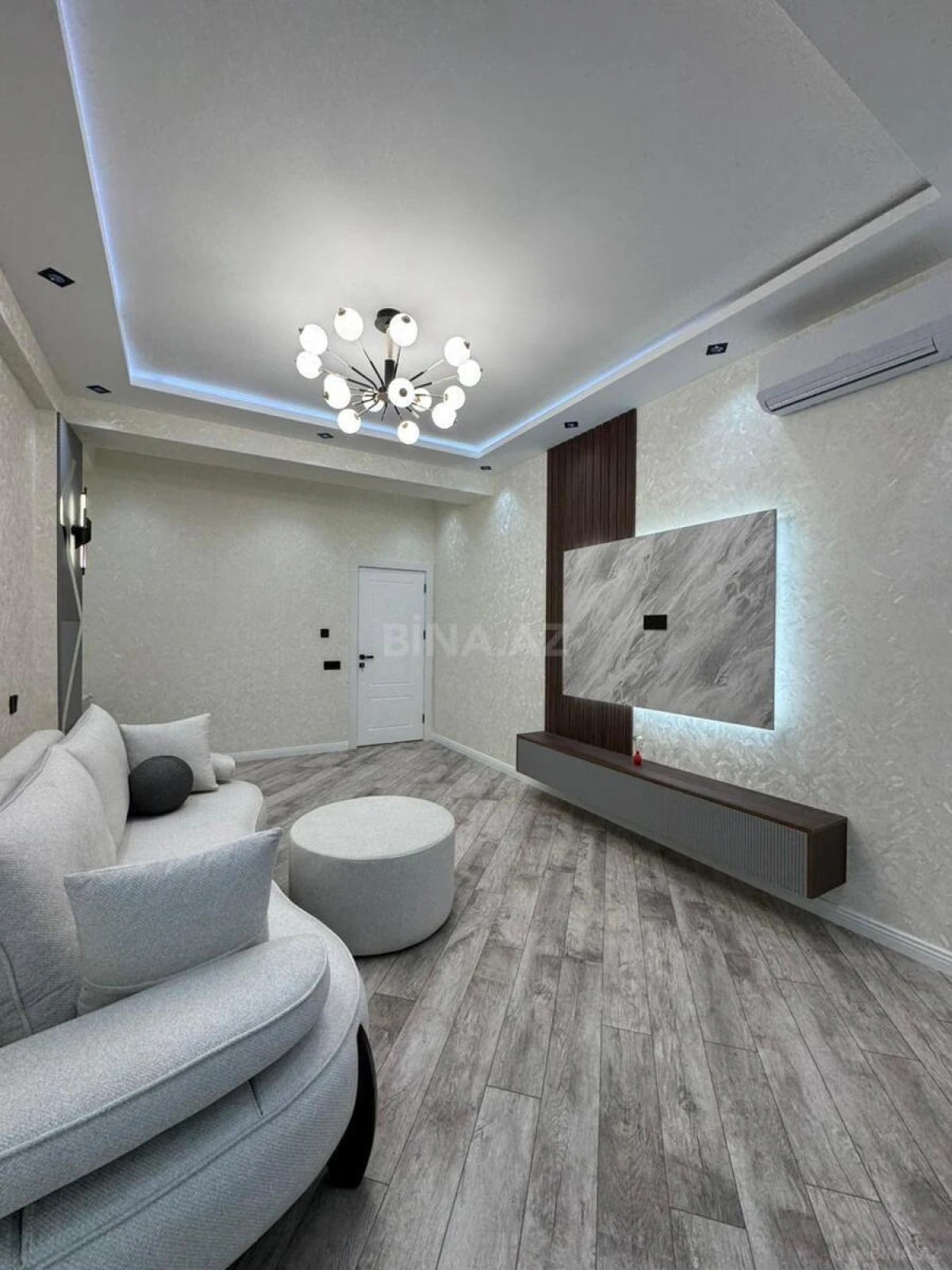 Satılır 3 otaqlı mənzil 88 m²