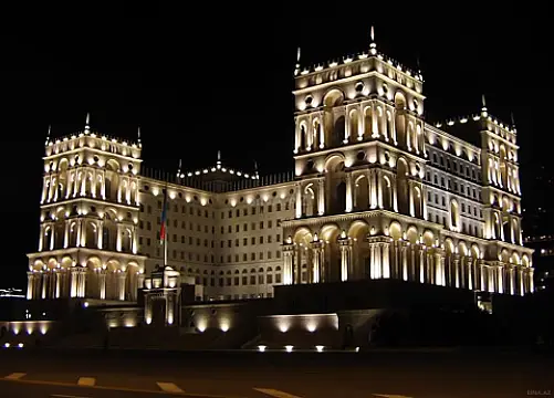 Kirayə verilir 3 otaqlı mənzil 140 m² — Bakı, Xətai m/s yanı 3 otaq 140.00 m²