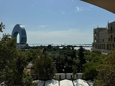 Kirayə verilir 3 otaqlı mənzil 140 m²