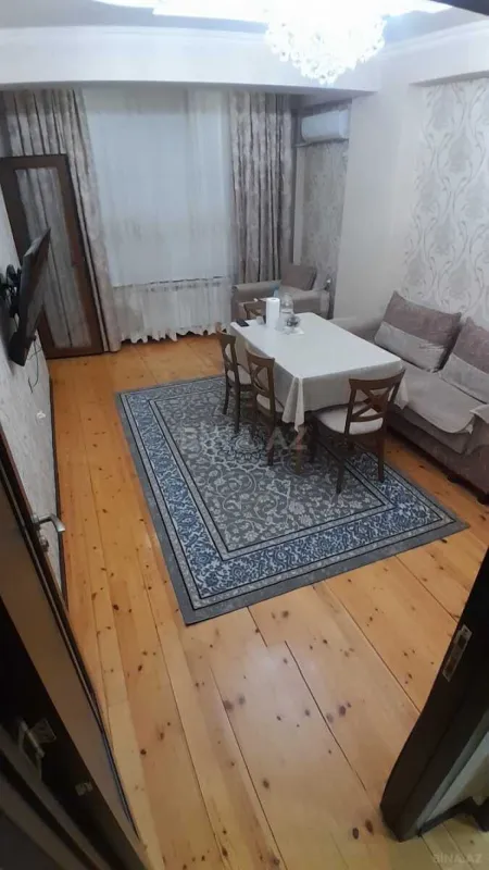 Satılır 2 otaqlı mənzil 57 m²