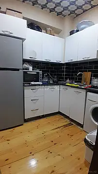 Satılır 2 otaqlı mənzil 57 m²