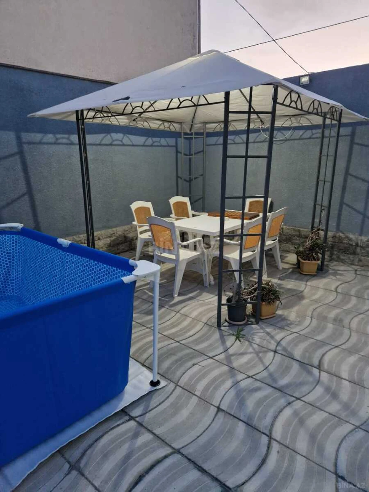 Kirayə verilir 5 otaqlı həyət evi 250 m²