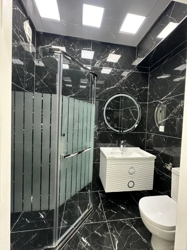 Satılır 4 otaqlı mənzil 137 m²