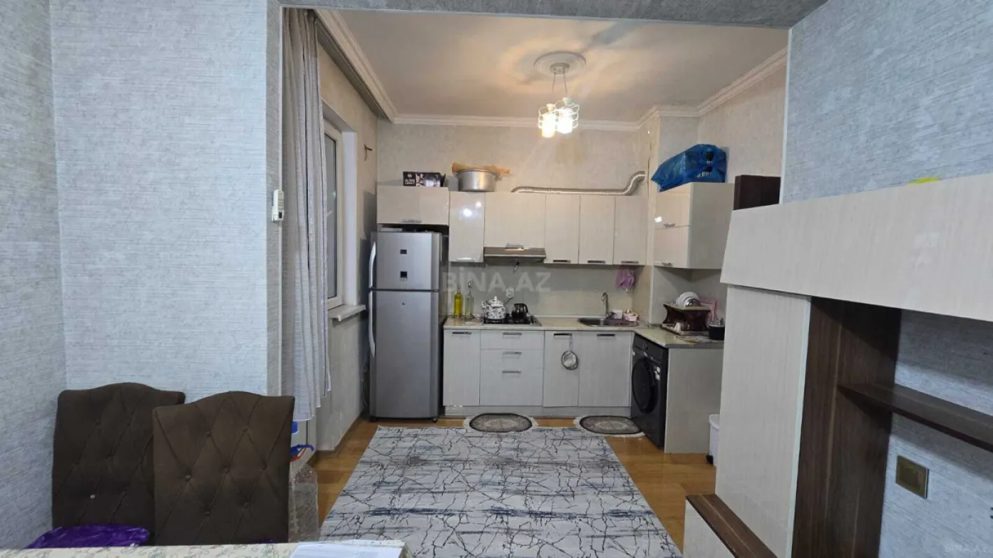 Satılır 2 otaqlı mənzil 42 m²