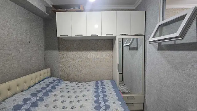 Satılır 2 otaqlı mənzil 42 m²