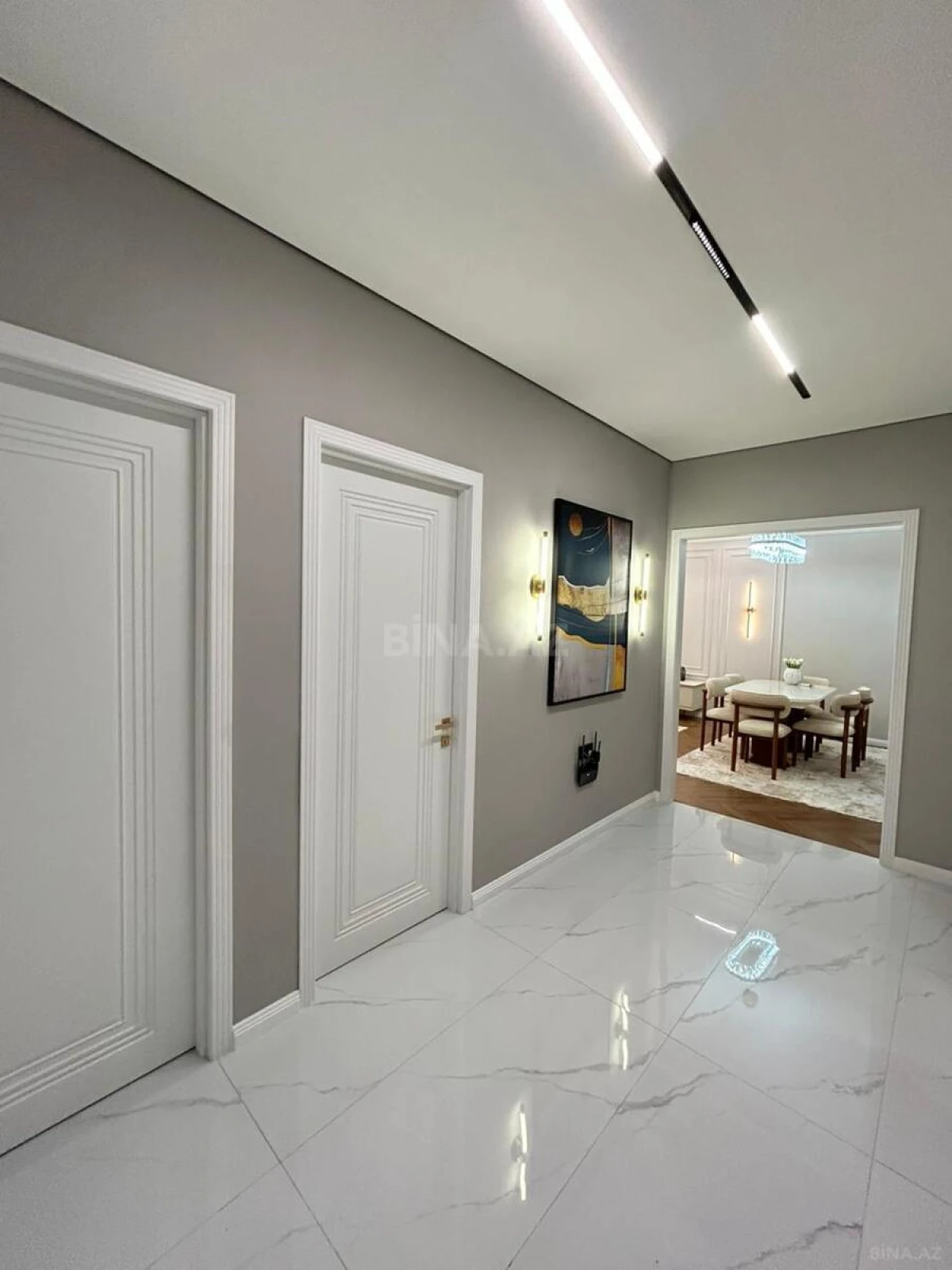 Satılır 3 otaqlı mənzil 110 m²