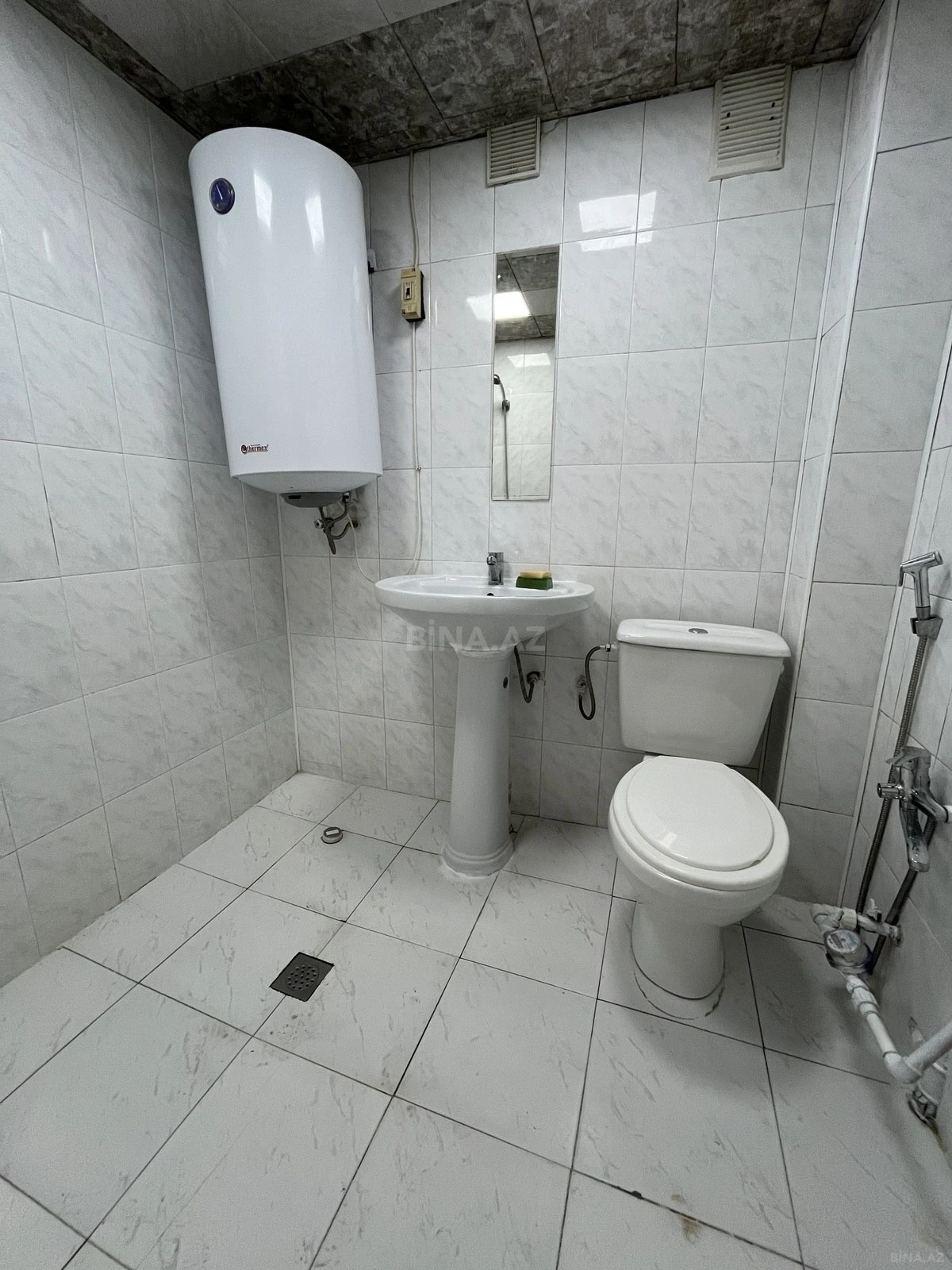 Satılır 2 otaqlı mənzil 37 m²