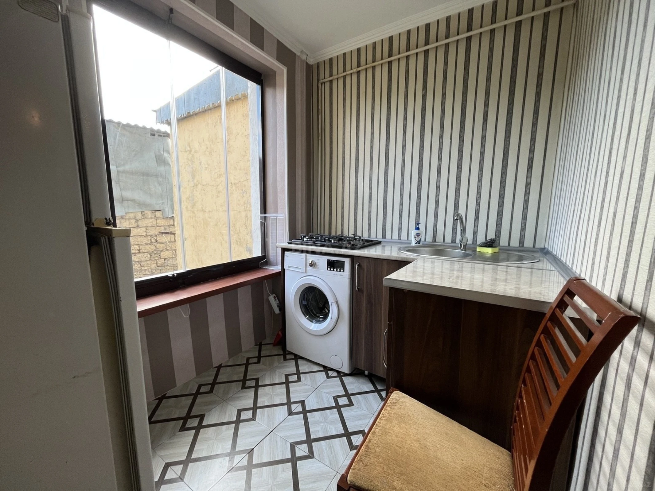 Satılır 2 otaqlı mənzil 37 m²