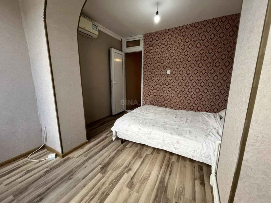 Satılır 2 otaqlı mənzil 37 m²