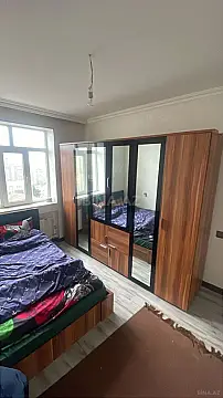 Satılır 4 otaqlı mənzil 90 m²