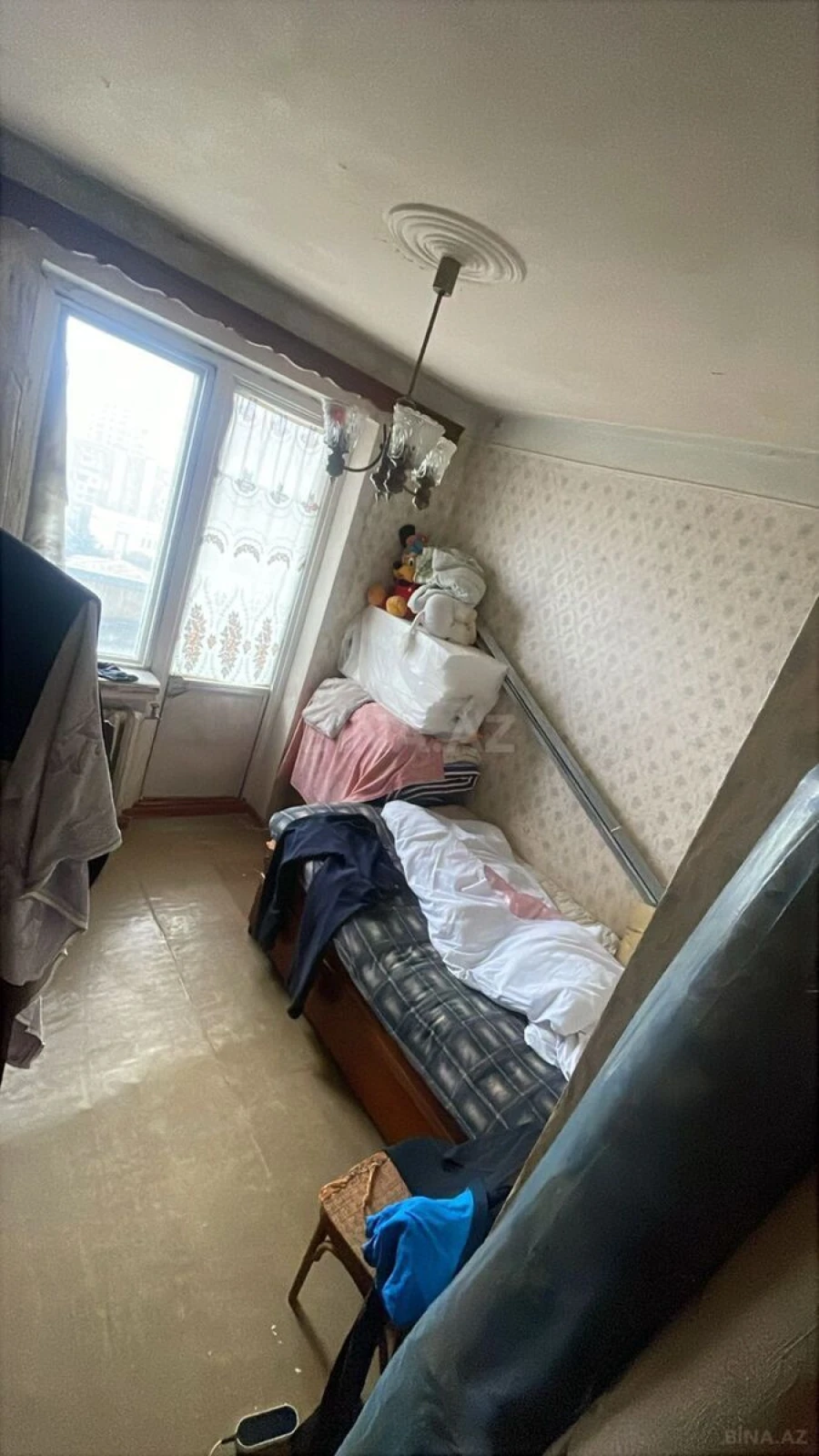 Satılır 4 otaqlı mənzil 90 m²