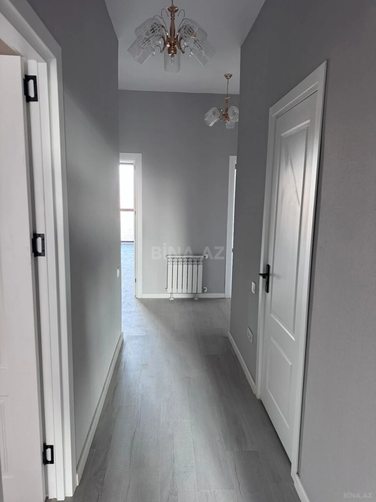 Satılır 3 otaqlı mənzil 105 m²