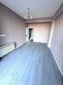 Satılır 3 otaqlı mənzil 105 m²