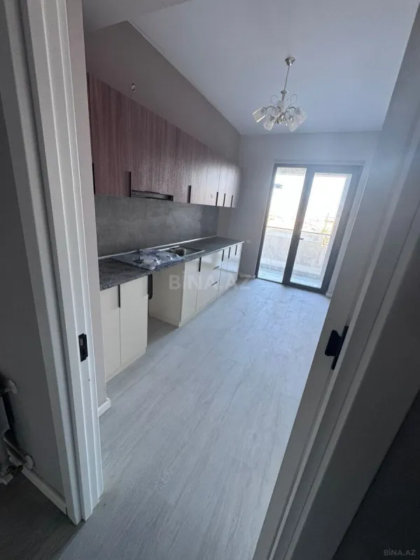 Satılır 3 otaqlı mənzil 105 m²