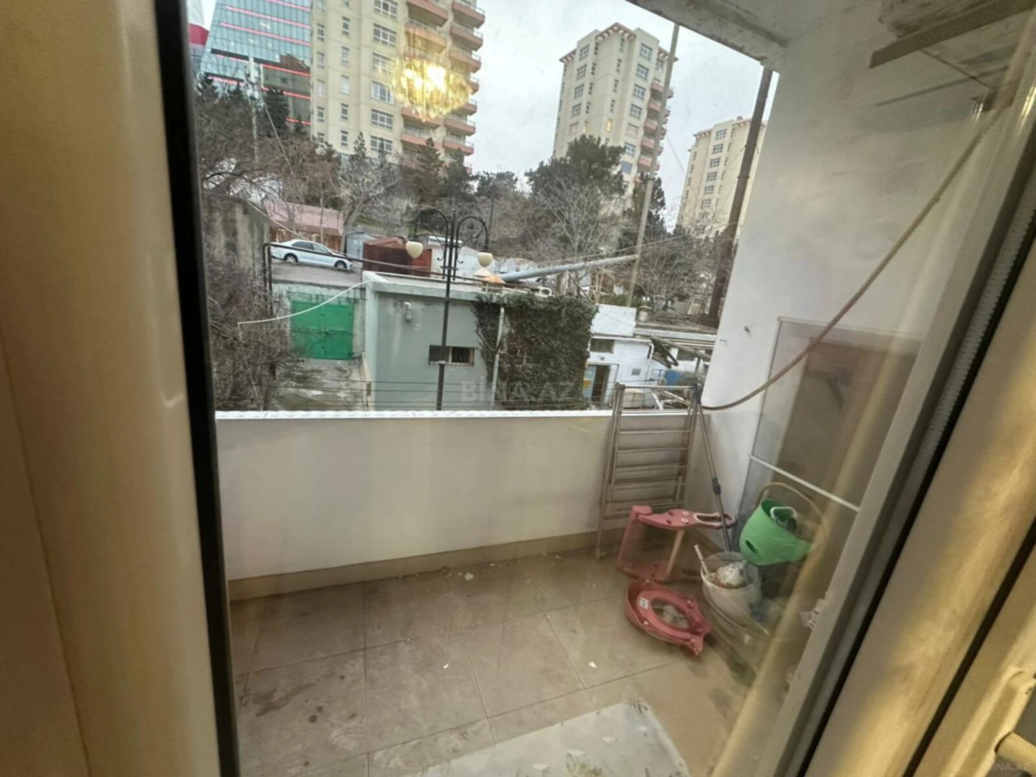 Satılır 3 otaqlı mənzil 80 m²
