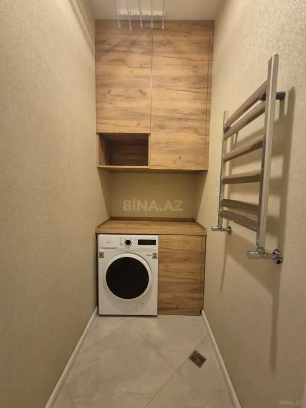 Kirayə verilir 2 otaqlı mənzil 110 m²