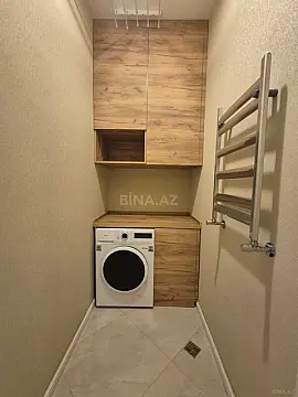 Kirayə verilir 2 otaqlı mənzil 110 m²