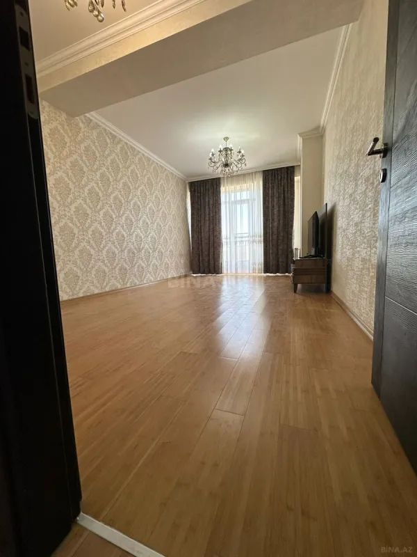 Satılır 2 otaqlı mənzil 80 m²