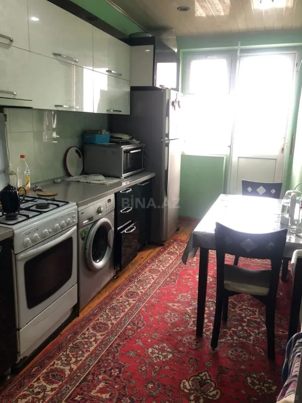 Satılır 2 otaqlı mənzil 65 m²
