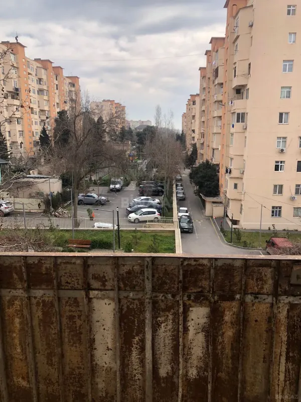 Satılır 2 otaqlı mənzil 65 m²