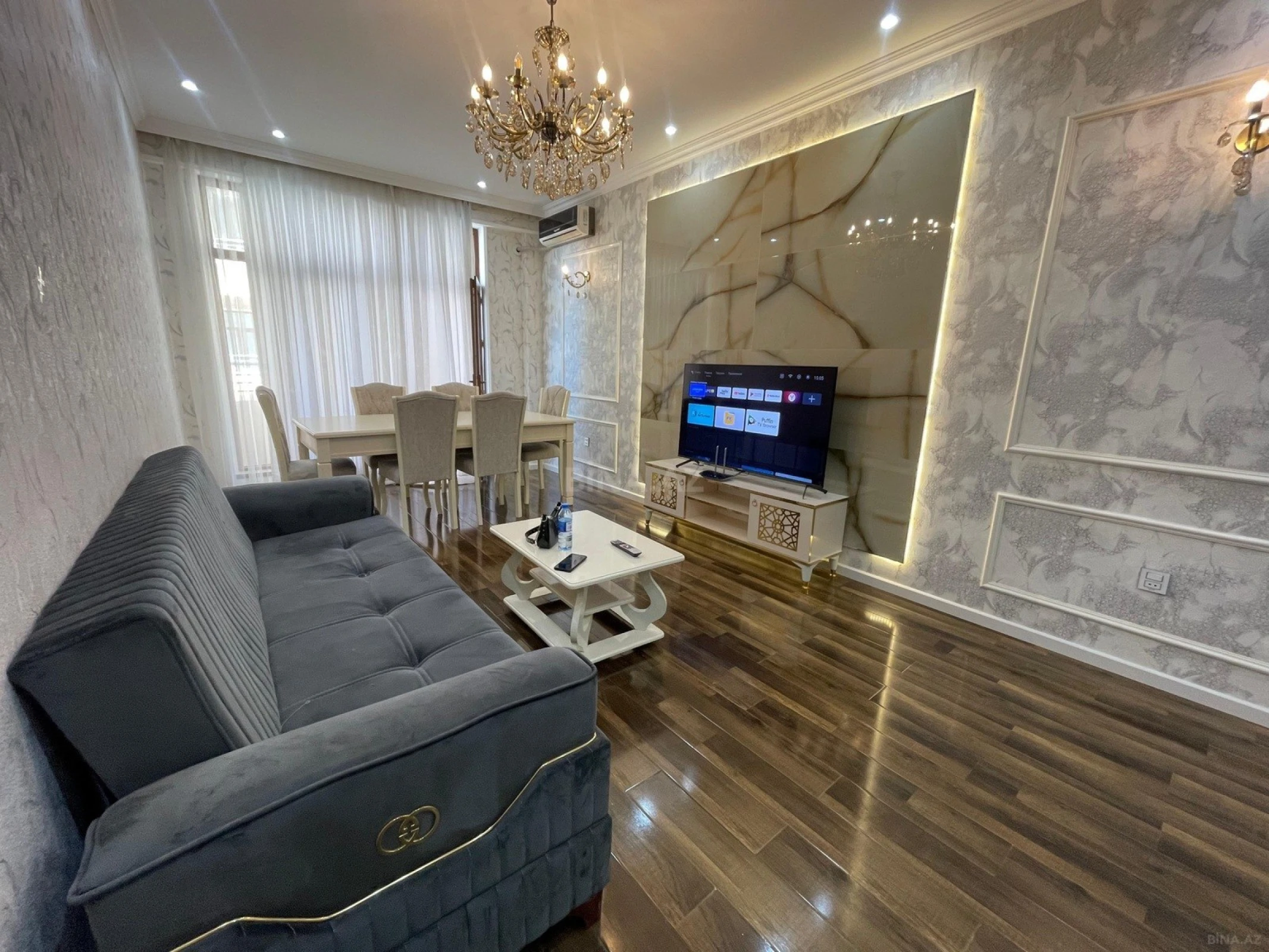 Kirayə verilir 2 otaqlı mənzil 104 m²