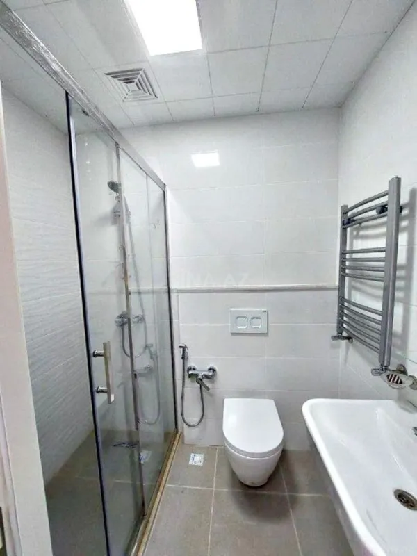 Kirayə verilir 2 otaqlı mənzil 55 m²
