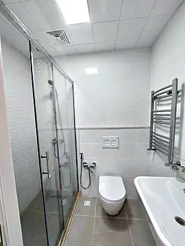 Kirayə verilir 2 otaqlı mənzil 55 m²