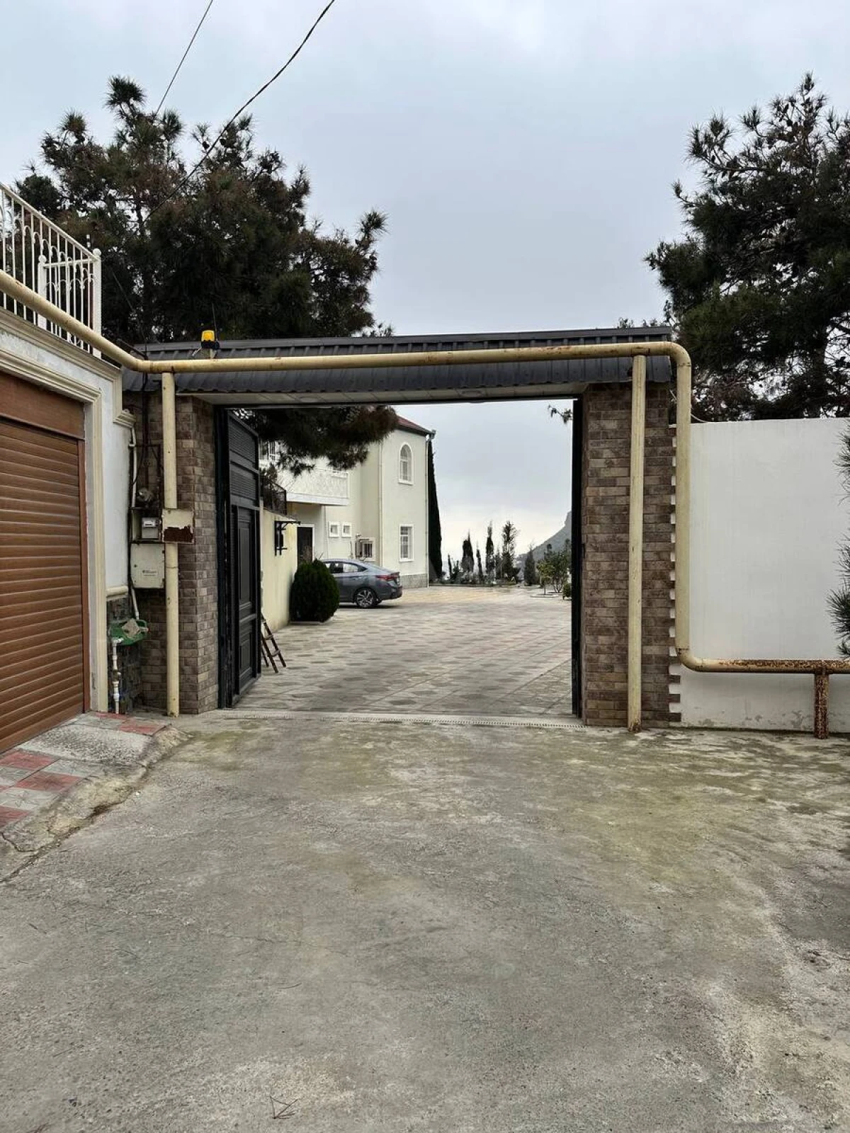 Satılır 4 otaqlı həyət evi 288 m²