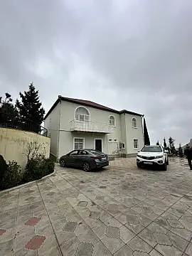 Satılır 4 otaqlı həyət evi 288 m²