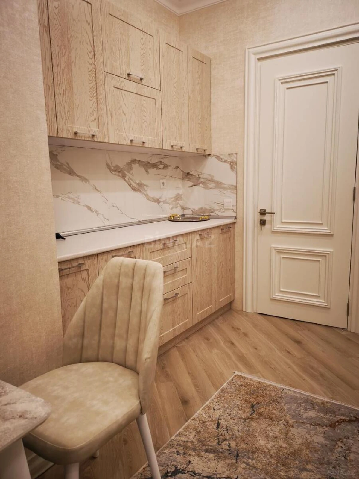 Kirayə verilir 2 otaqlı mənzil 80 m²