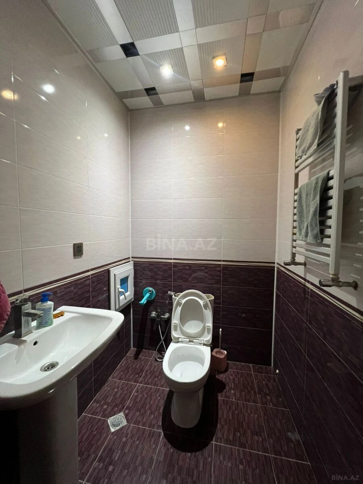 Satılır 3 otaqlı mənzil 114 m²