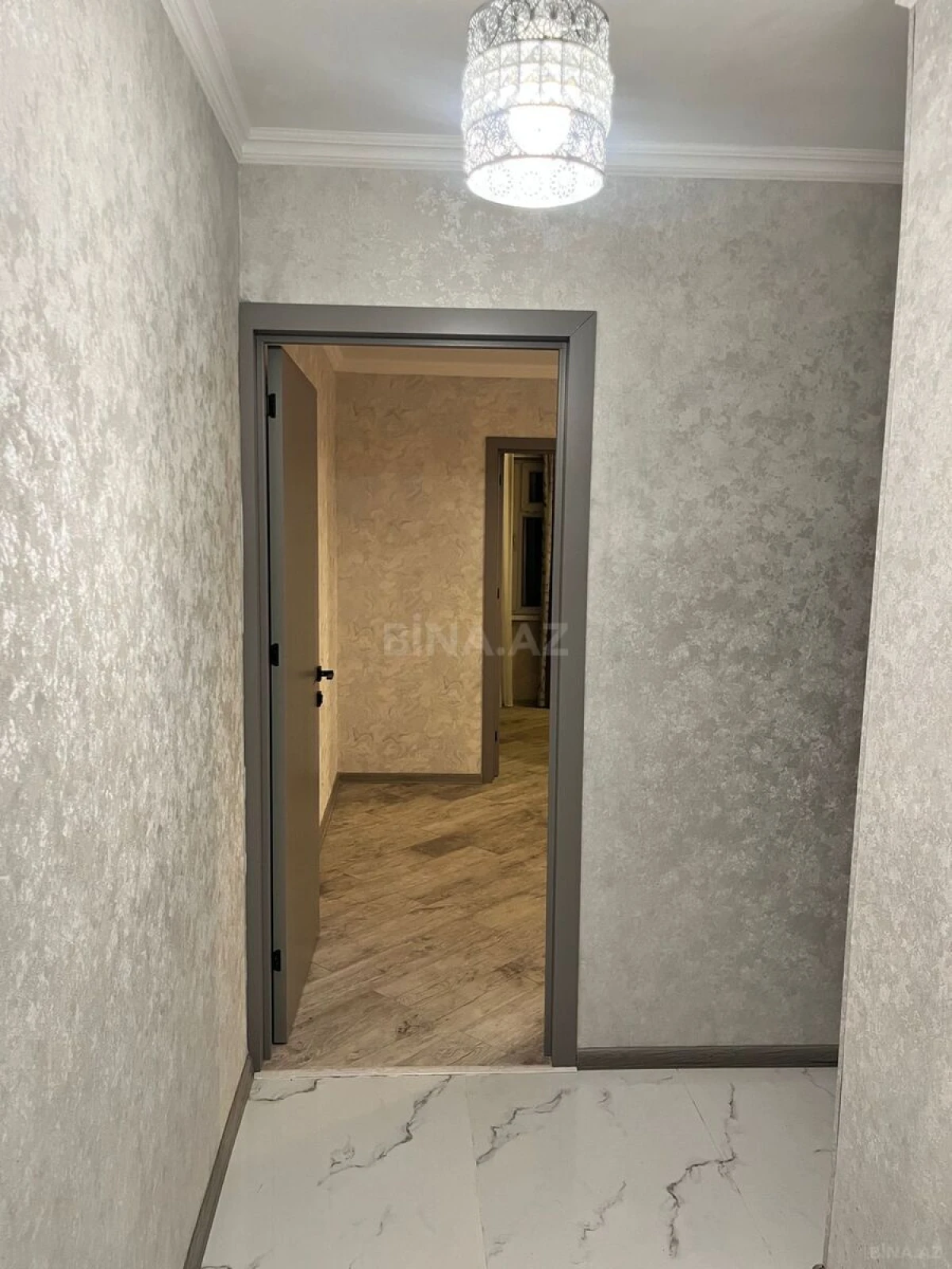 Satılır 2 otaqlı mənzil 60 m²