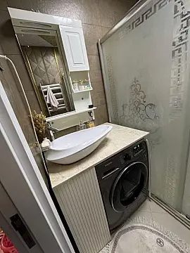 Satılır 2 otaqlı mənzil 71 m²