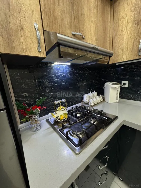 Satılır 2 otaqlı mənzil 71 m²