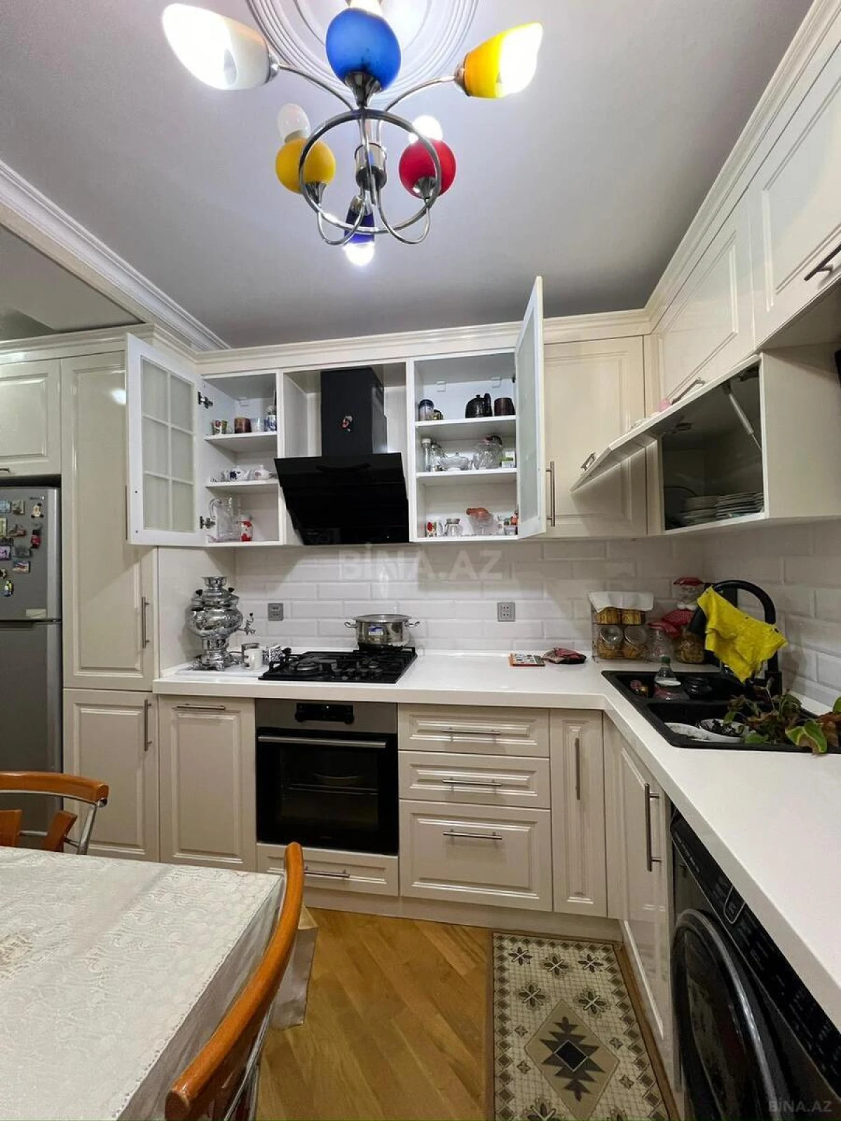 Kirayə verilir 4 otaqlı mənzil 120 m²