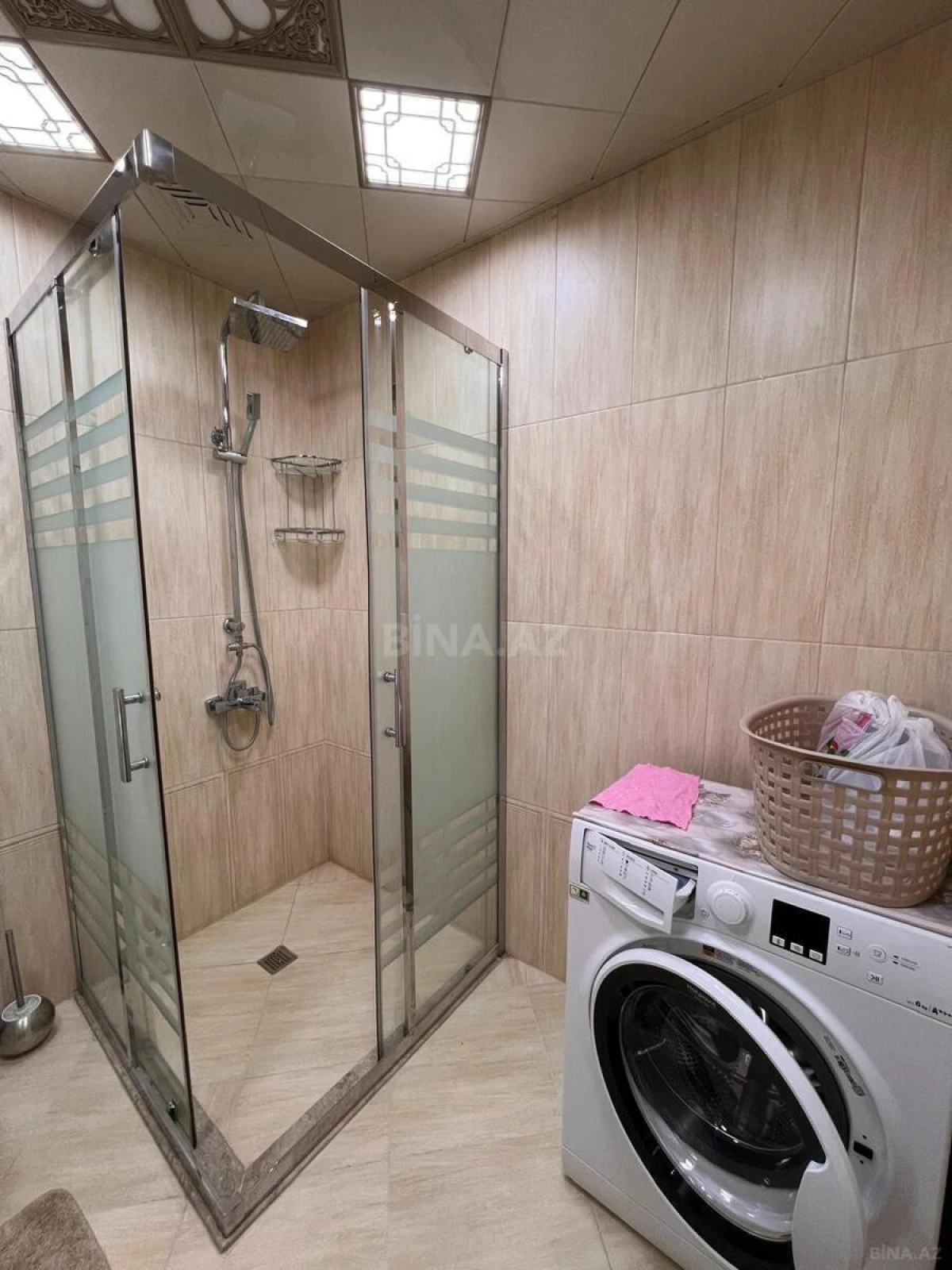 Kirayə verilir 3 otaqlı mənzil 170 m²
