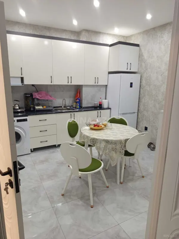 Satılır 2 otaqlı mənzil 64 m²