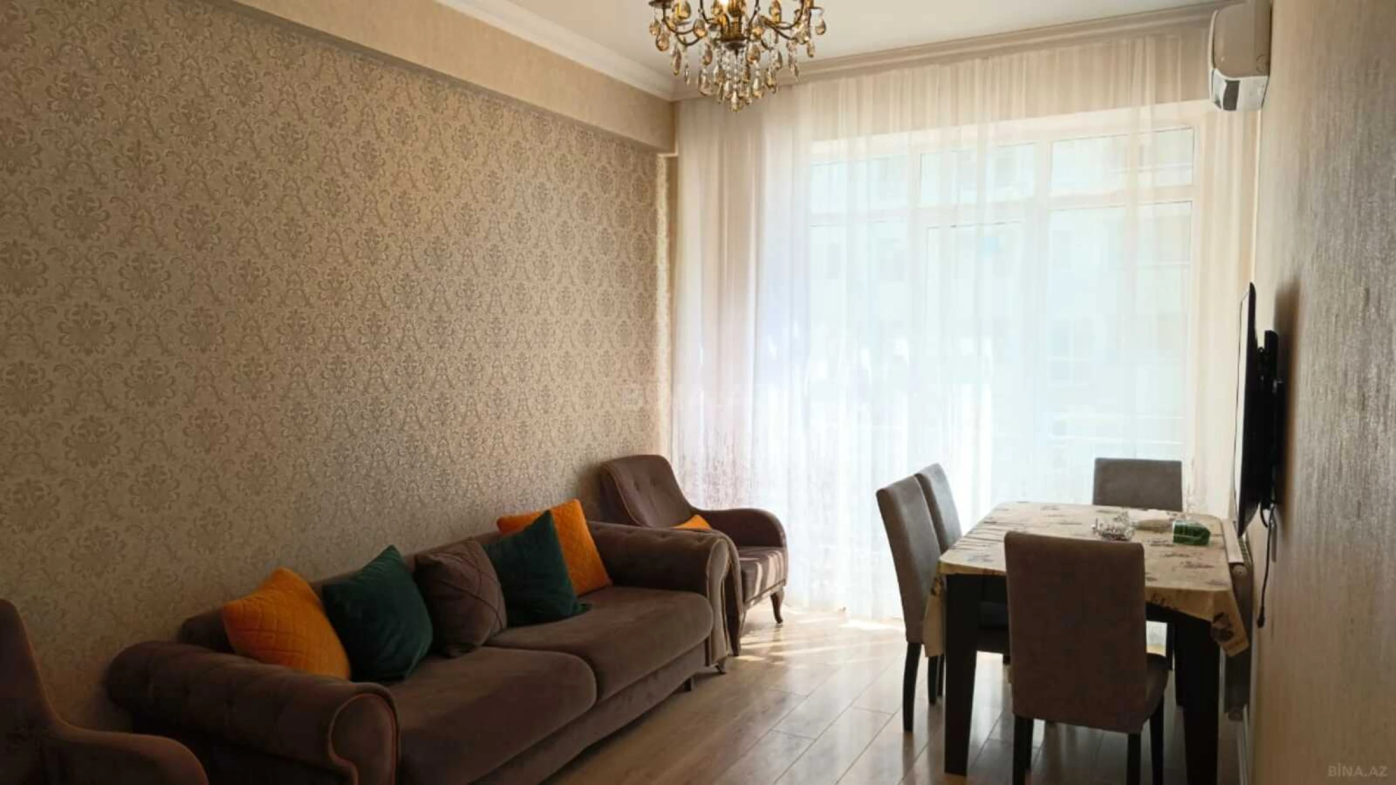 Kirayə verilir 2 otaqlı mənzil 55 m²