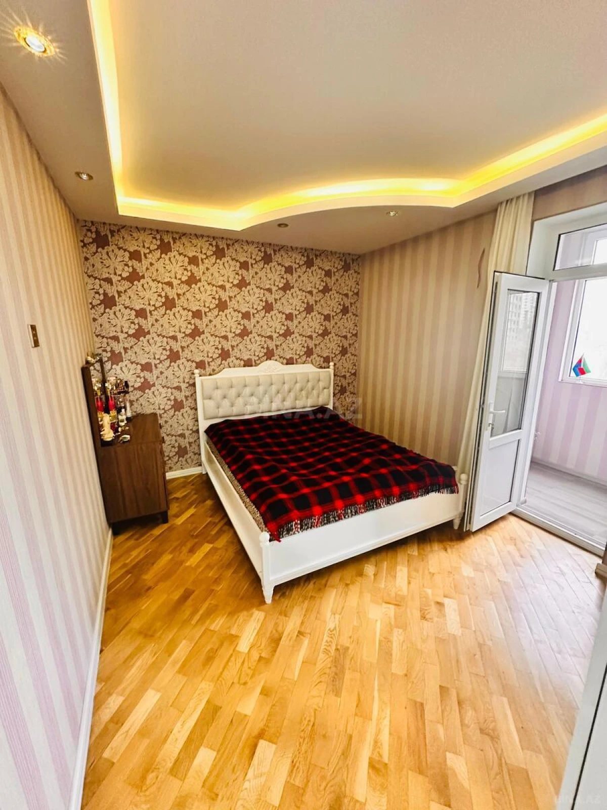 Satılır 3 otaqlı mənzil 60 m²