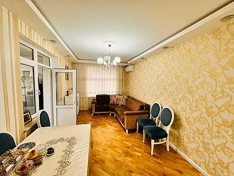 Satılır 3 otaqlı mənzil 60 m² — Bakı, 9-cu mikrorayon 3 otaq 60.00 m²