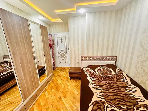 Satılır 3 otaqlı mənzil 60 m²