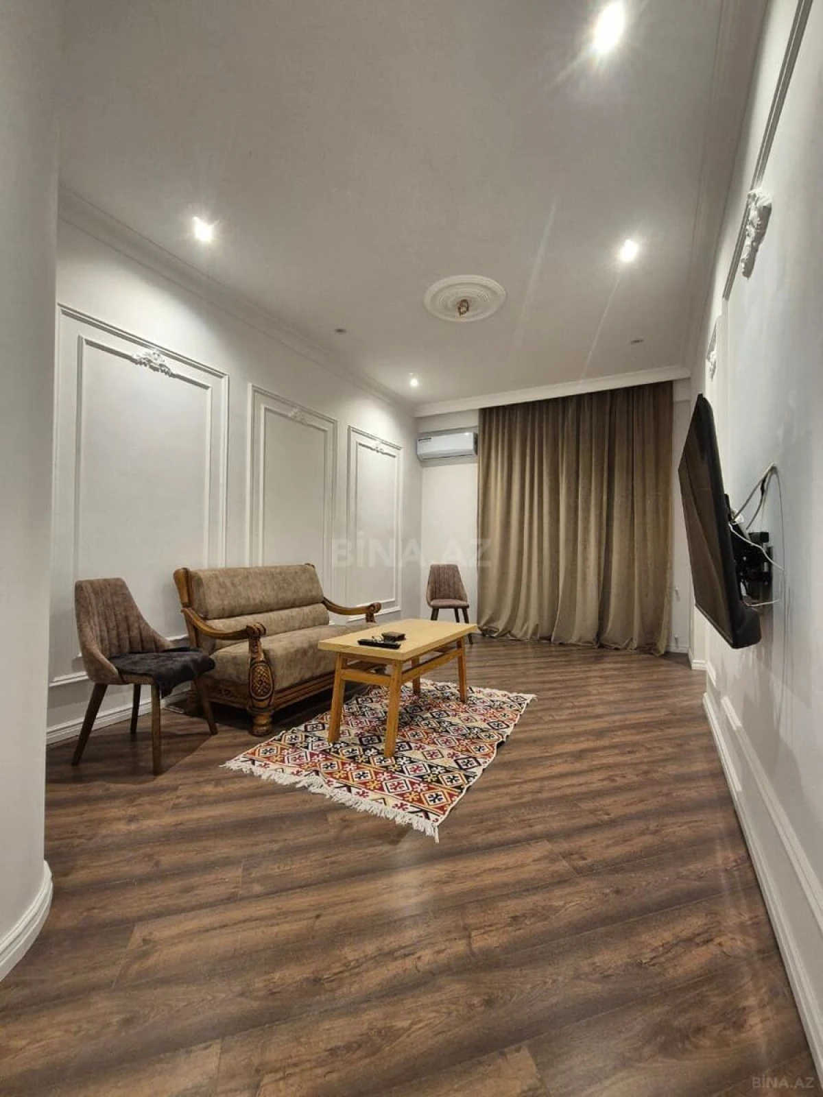 Satılır 2 otaqlı mənzil 64 m²