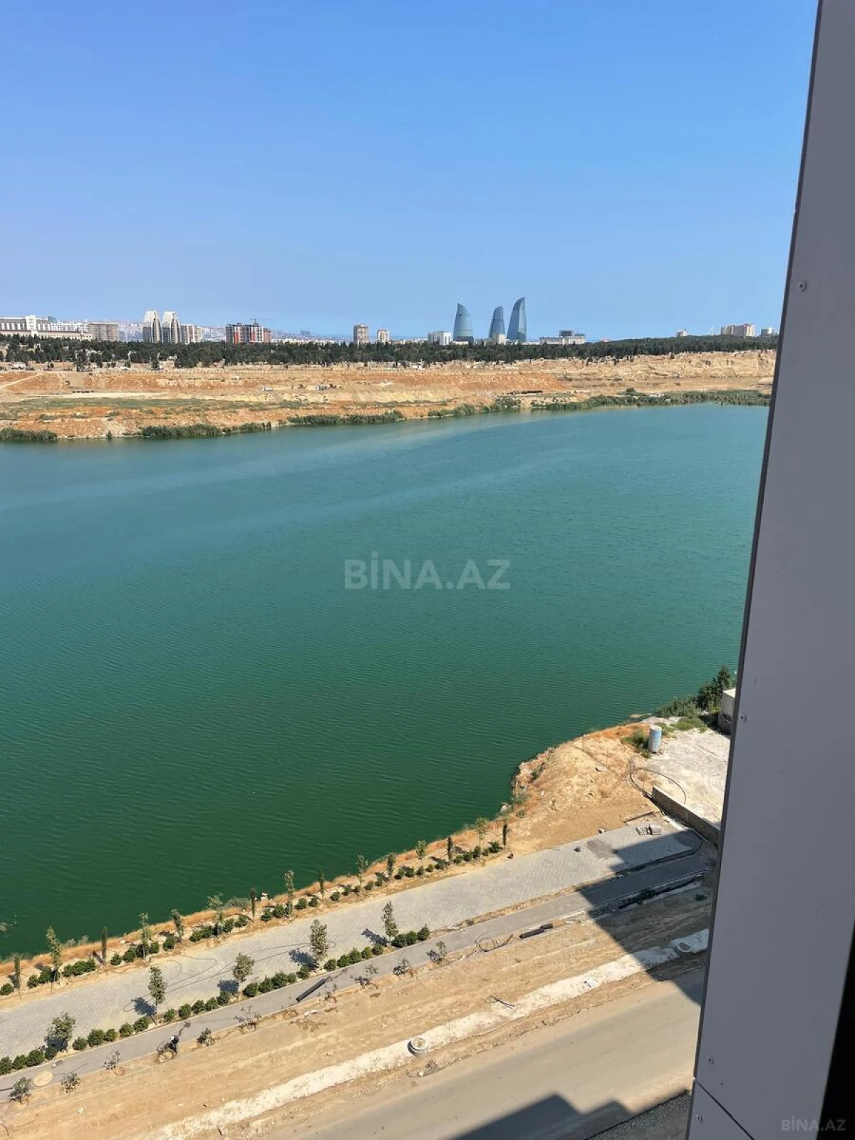 Satılır 3 otaqlı mənzil 72 m²