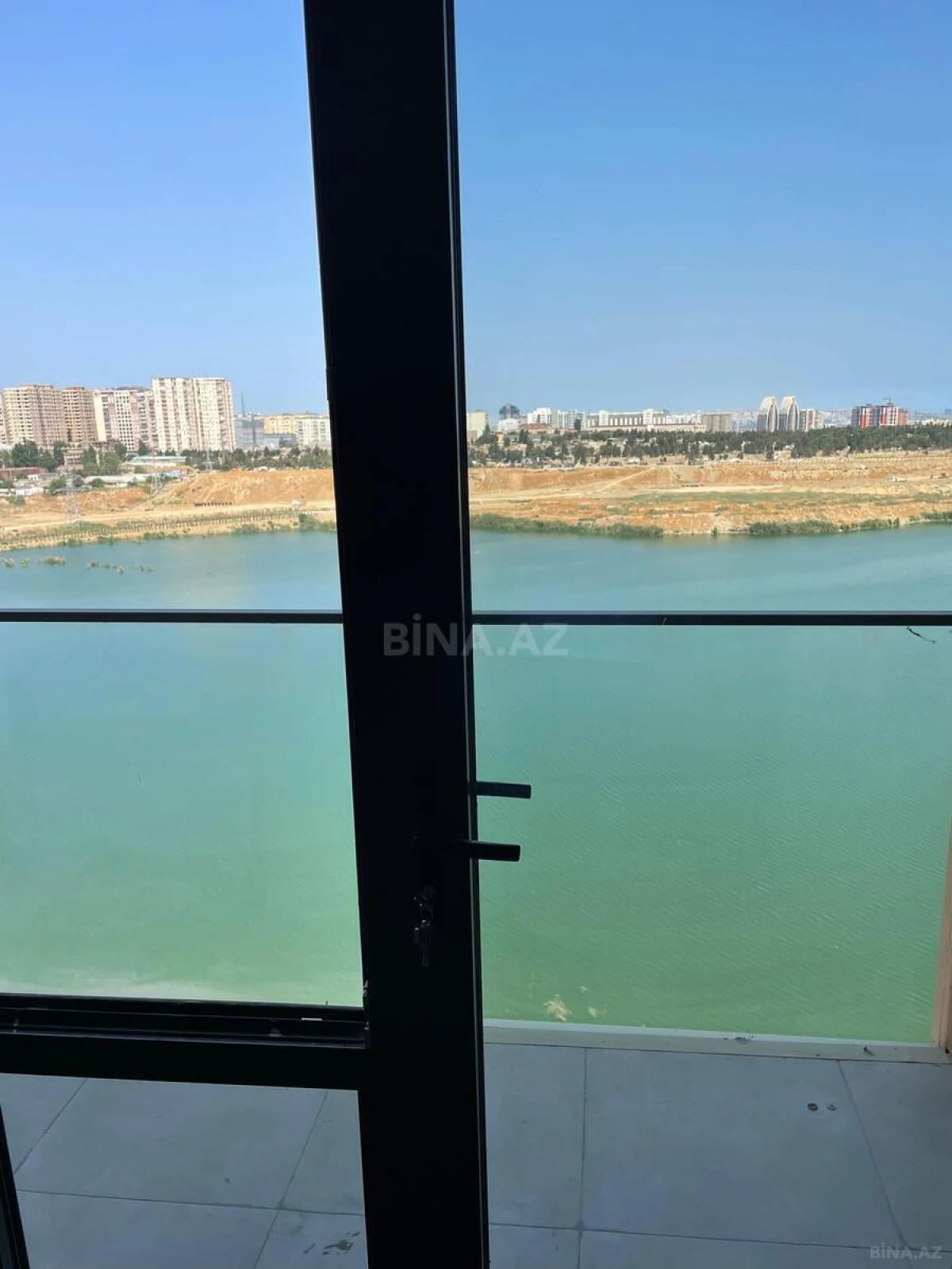Satılır 3 otaqlı mənzil 72 m²