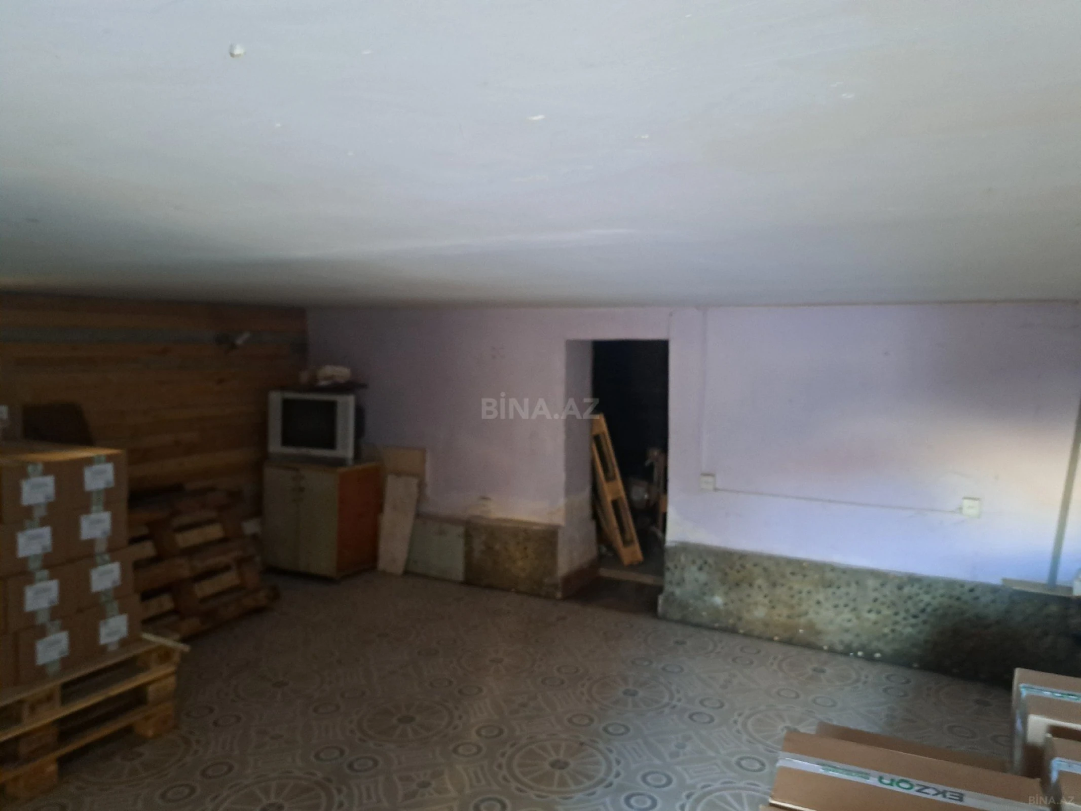 Satılır 5 otaqlı mənzil 120 m²