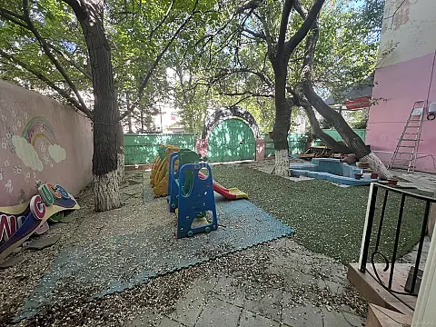 Kirayə verilir obyekt 200 m²